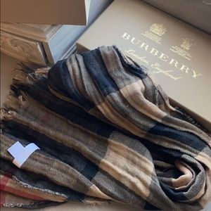 Toddler boys scarf